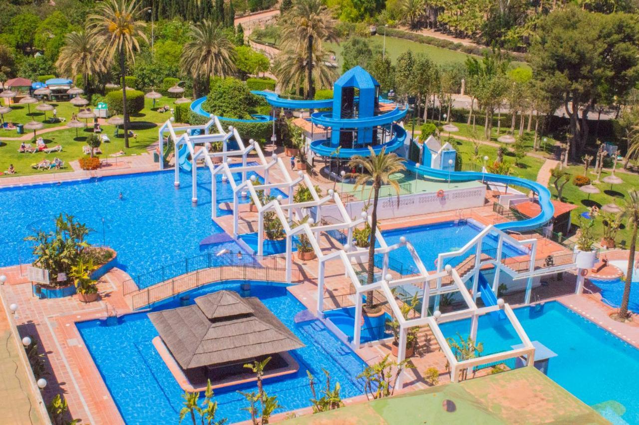 Benal Beach Cozy Apartment With A Water Park. Benalmádena Eksteriør billede