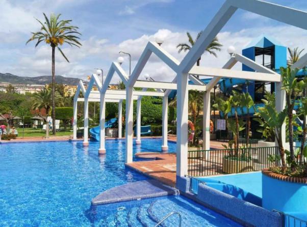 Benal Beach Cozy Apartment With A Water Park. Benalmádena Eksteriør billede